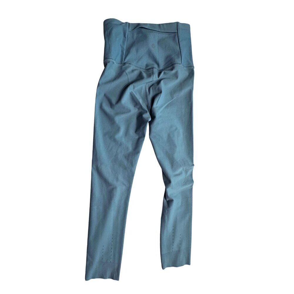 Lululemon Zoned In High Rise Crop 23" - Picture 3 of 6